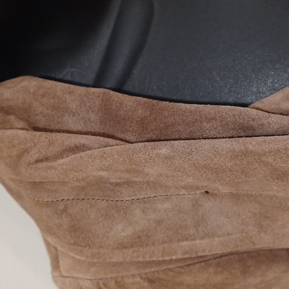 Le Chateau Statement Collar Suede Moto Jacket- Sz. XXS - Picture 10 of 15